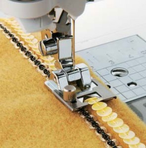 pied de biche surfilage brother